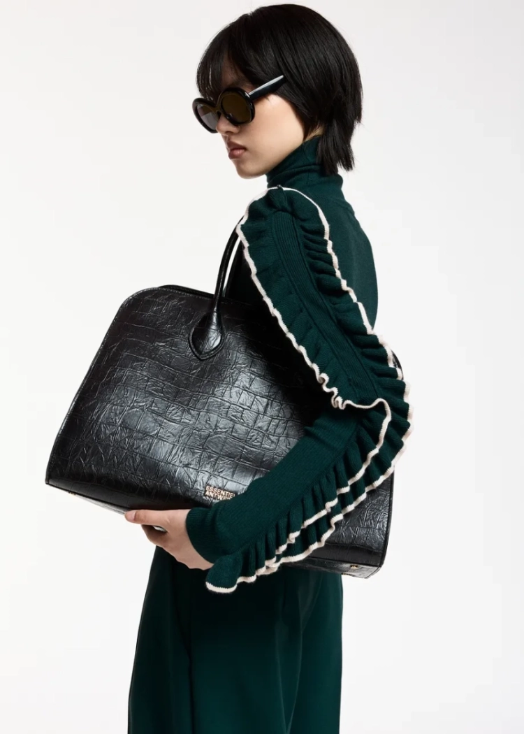  BL32 Black