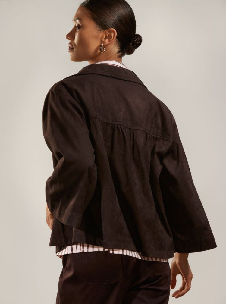 A2407 BROWN BROWN BRUIN