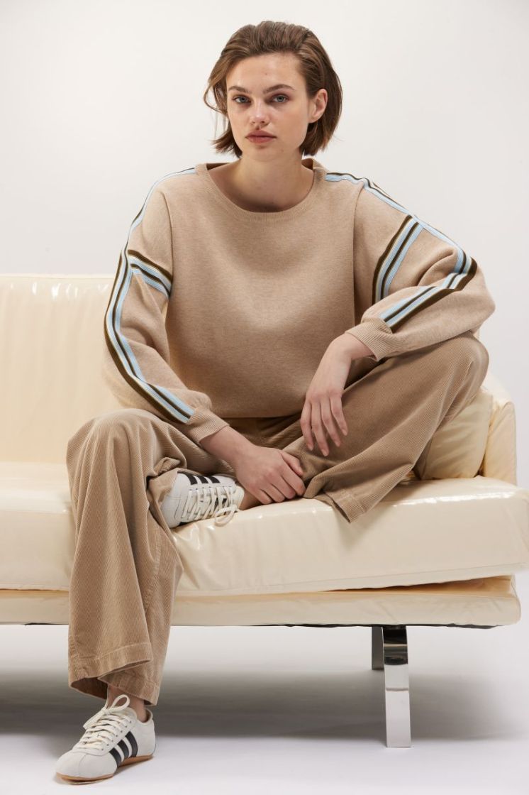  OLIVE GROEN