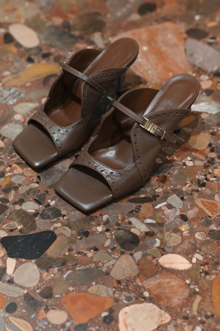  VISON LEATHER