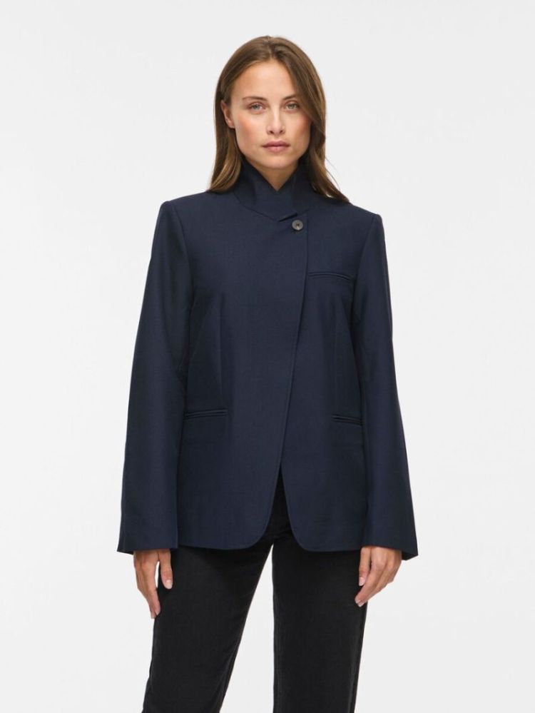  NAVY BLAZER