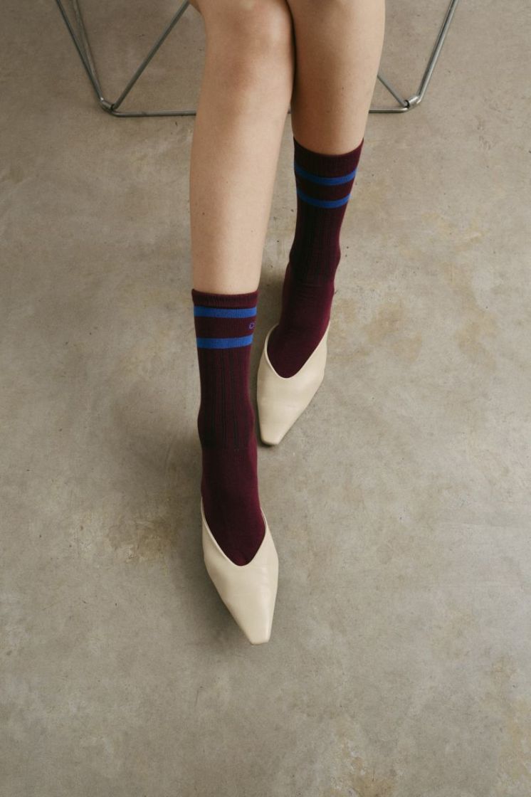  8883 BURGUNDY-B