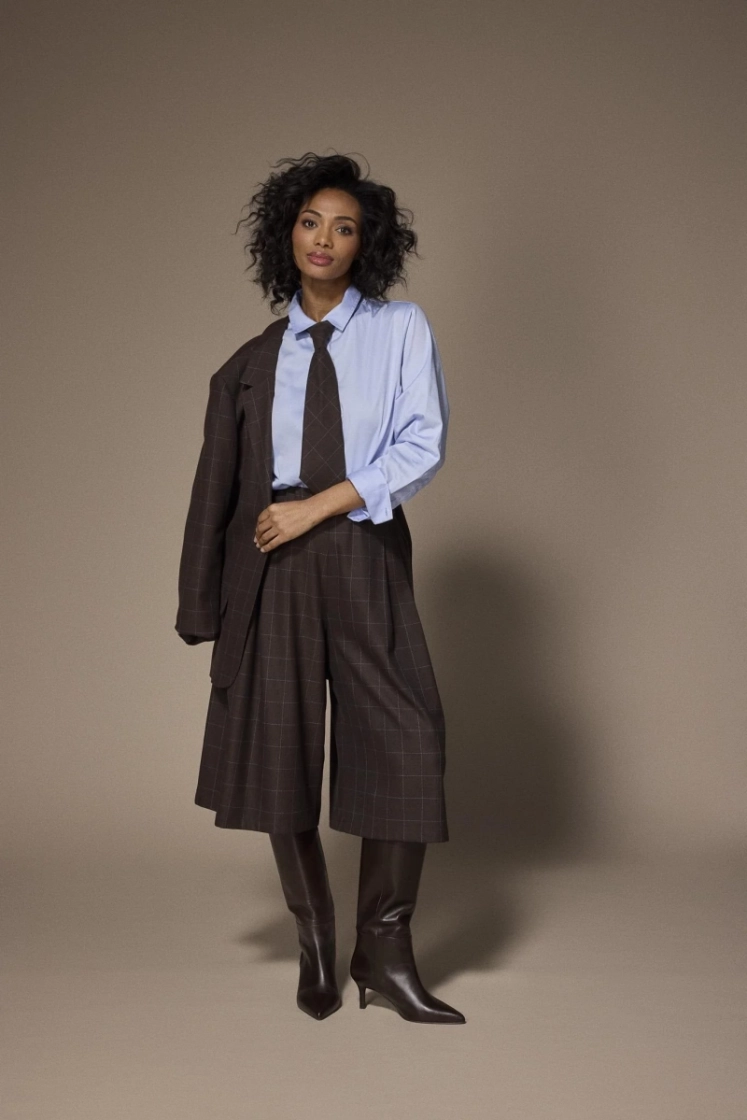  145 Brown/ Ligh
