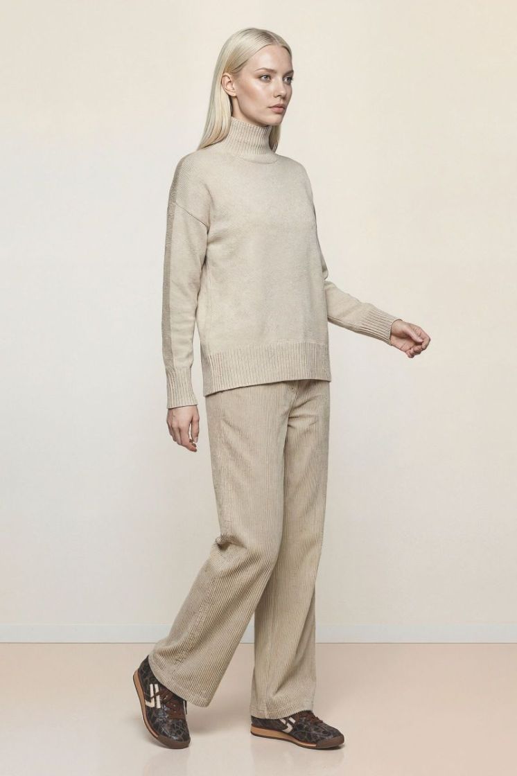  1061 WHITE