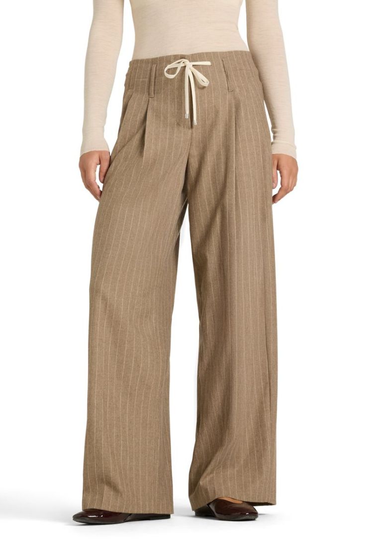  879 STRIPE BEIG