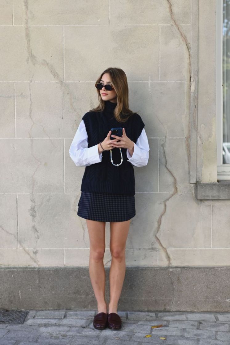  NAVY BLAZER