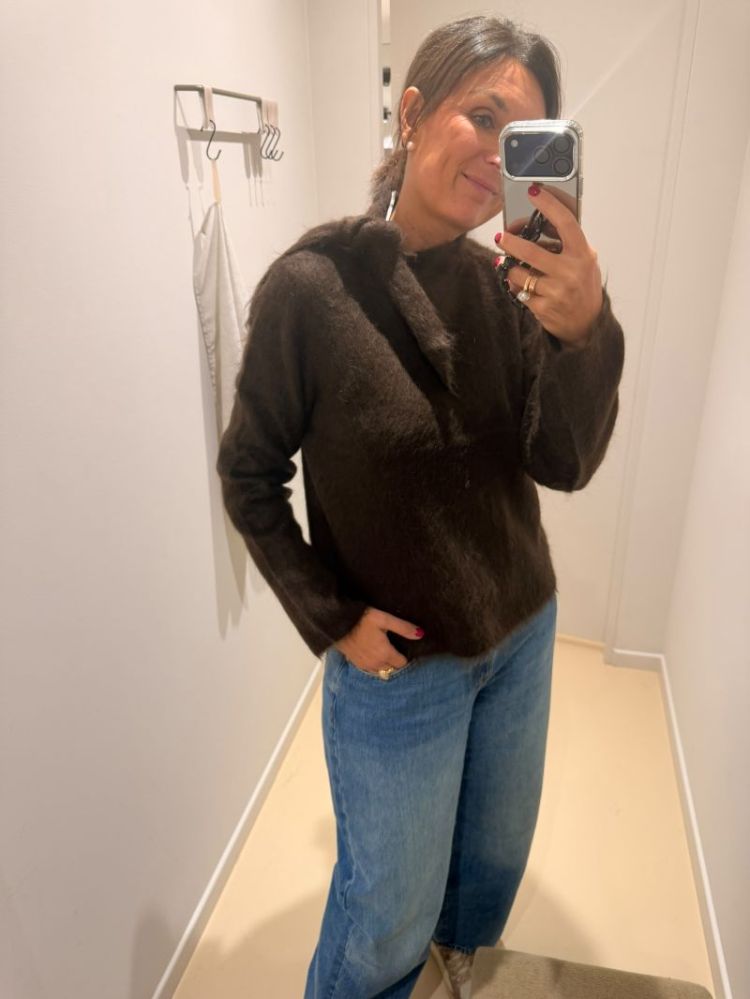 YASTILDE PULL SCARF BRUIN COFFEE BEAN